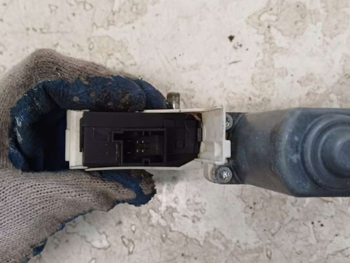 4F0959801C4F0959801C-RTEKOLUK2025 Моторчик стеклоподъемника Audi A6 C6/4F (2004-2008) 2004г. | Фото № 4 4F0959801C4F0959801C-RTEKOLUK2025 Моторчик стеклоподъемника Audi A6 C6/4F (2004-2008) 2004г. - Фото 4