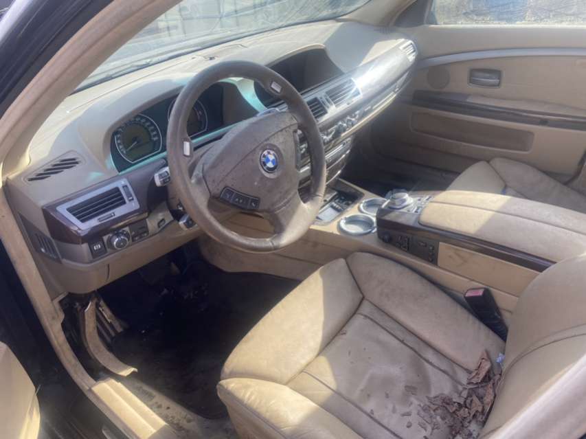 Натяжитель ремня генератора (приводного поликлинового ремня BMW 7-Series (E65/E66) (2001-2008) Седан 2005г. | Фото № 14 Натяжитель ремня генератора (приводного поликлинового ремня BMW 7-Series (E65/E66) (2001-2008) Седан 2005г. - Фото 14