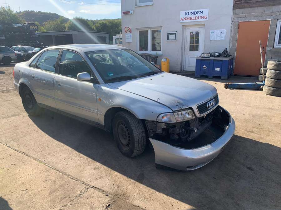 Замок двери задней правой Audi A4 B5 (1994-2001) Седан 1998г. | Фото № 6 Замок двери задней правой Audi A4 B5 (1994-2001) Седан 1998г. - Фото 6