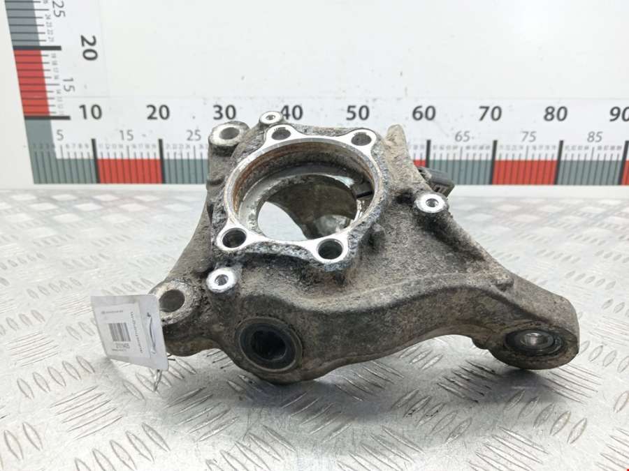 Кулак поворотный левый Volkswagen Passat 6 (2005-2010) Универсал 2005г. | Фото № 6 Кулак поворотный левый Volkswagen Passat 6 (2005-2010) Универсал 2005г. - Фото 6