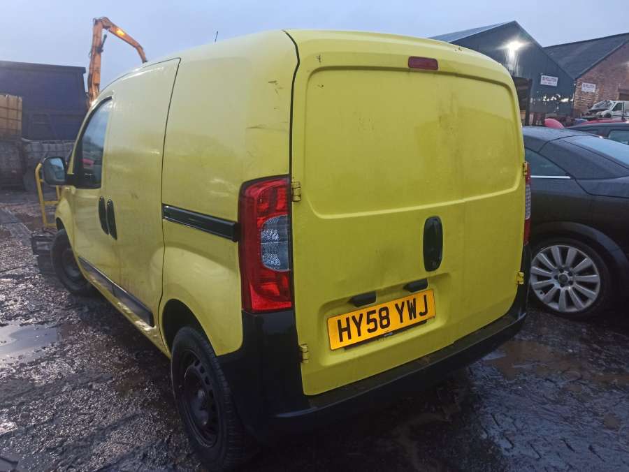 Теплообменник Citroen Nemo (2007-2017) Фургон 2008г. | Фото № 11 Теплообменник Citroen Nemo (2007-2017) Фургон 2008г. - Фото 11