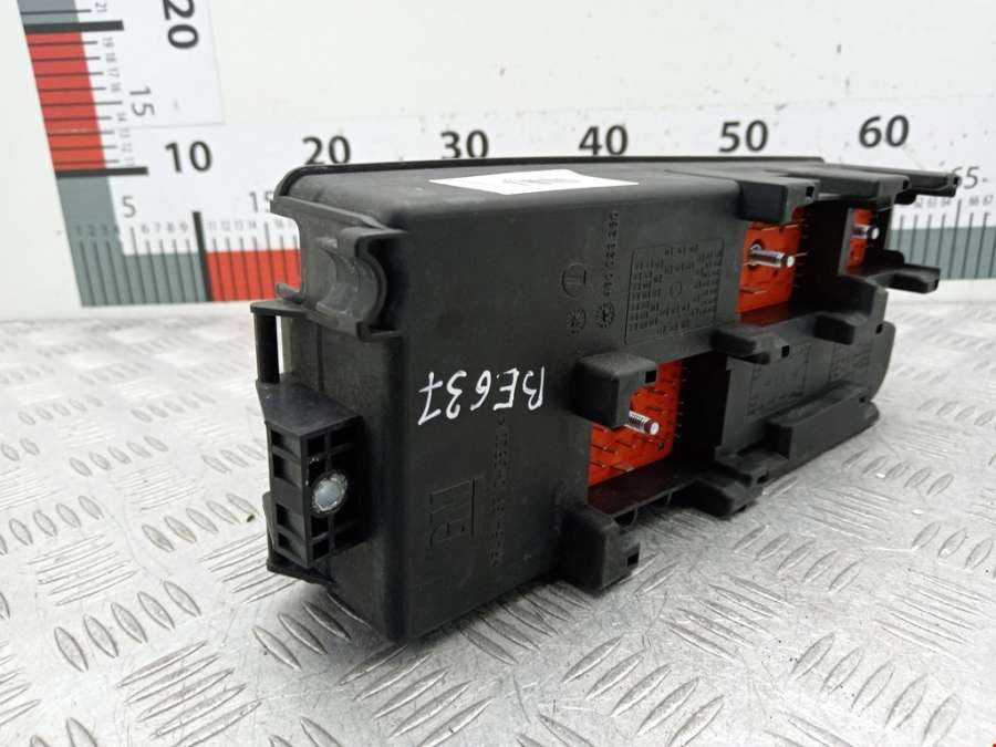 Блок предохранителей Saab 9-3 (2) (2002-2014) Универсал 2005г. | Фото № 3 Блок предохранителей Saab 9-3 (2) (2002-2014) Универсал 2005г. - Фото 3