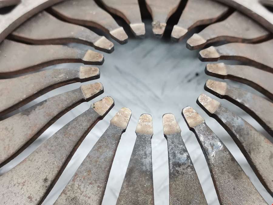 Маховик (демпфер сцепления) Peugeot 307 (2001-2008) Универсал 2003г. | Фото № 4 Маховик (демпфер сцепления) Peugeot 307 (2001-2008) Универсал 2003г. - Фото 4