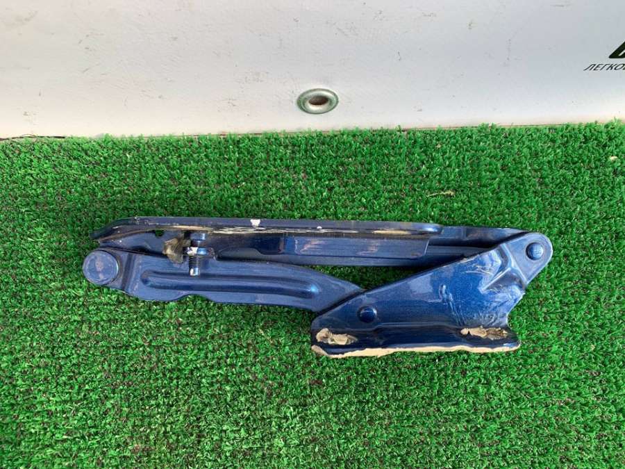 9067500021 Петля капота Mercedes-Benz Sprinter 906 2007г. | Фото № 3 9067500021 Петля капота Mercedes-Benz Sprinter 906 2007г. - Фото 3