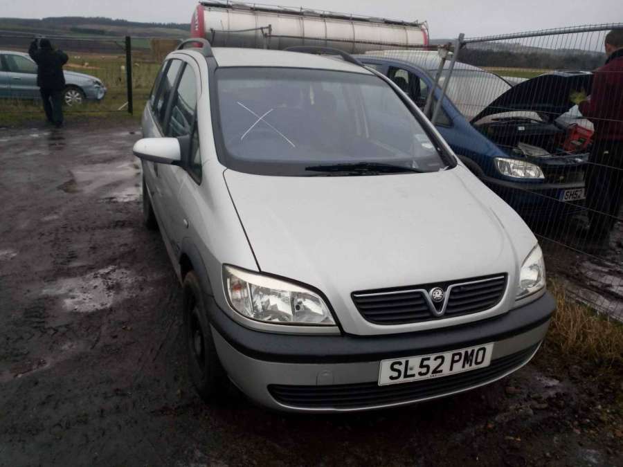 90589898 Кнопка аварийной сигнализации Opel Zafira A (1999-2006) Минивэн 2002г. | Фото № 5 90589898 Кнопка аварийной сигнализации Opel Zafira A (1999-2006) Минивэн 2002г. - Фото 5