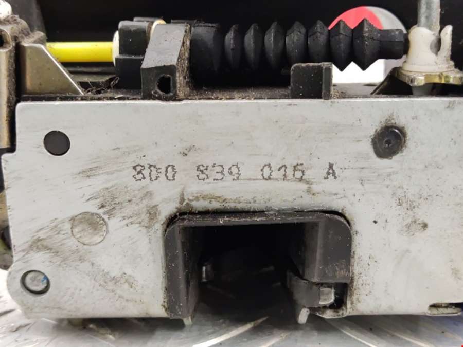 Замок двери задней правой Audi A4 B5 (1994-2001) Универсал 2001г. | Фото № 5 Замок двери задней правой Audi A4 B5 (1994-2001) Универсал 2001г. - Фото 5