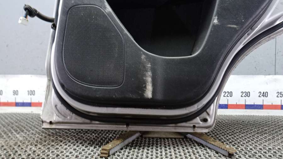 Дверь задняя правая HYUNDAI SANTA FE 2 2006г. | Фото № 15 Дверь задняя правая HYUNDAI SANTA FE 2 2006г. - Фото 15