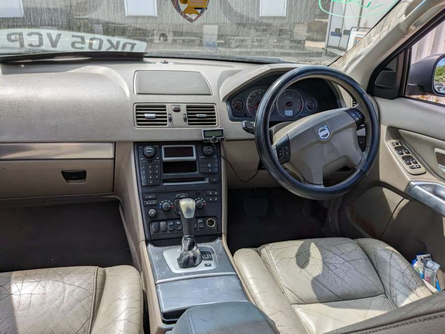 Накладка декоративная (молдинг) двери передней левой Volvo XC90 1 (2002-2014) Внедорожник 5дв. 2005г. | Фото № 10 Накладка декоративная (молдинг) двери передней левой Volvo XC90 1 (2002-2014) Внедорожник 5дв. 2005г. - Фото 10