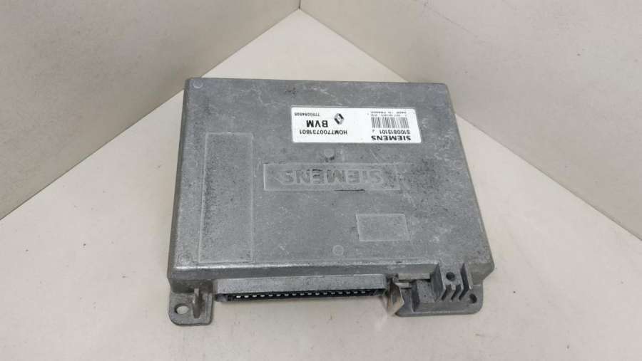 SIEMENS7700864505BVMHOM7700731801S100813101J Блок управления двигателем Renault Clio 1997г. | Фото № 1 SIEMENS7700864505BVMHOM7700731801S100813101J Блок управления двигателем Renault Clio 1997г. - Фото 1