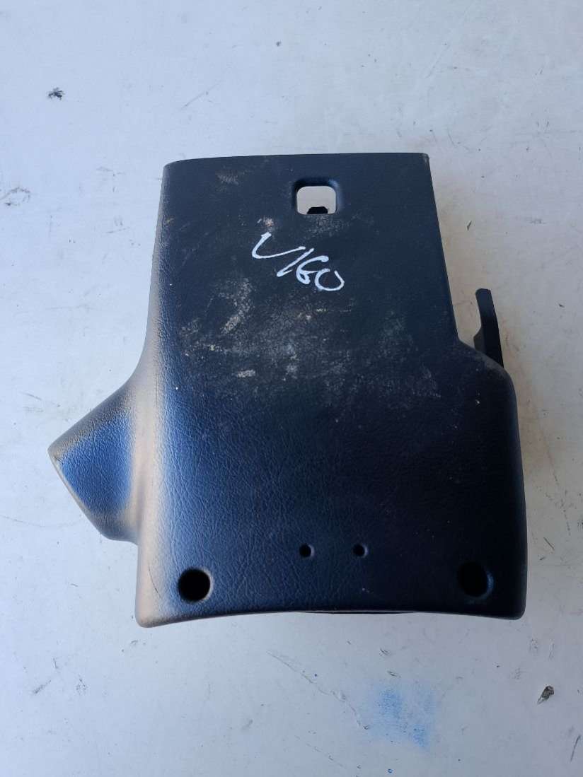 Кожух (защита) рулевого механизма Peugeot 307 2003г. | Фото № 1 Кожух (защита) рулевого механизма Peugeot 307 2003г. - Фото 1