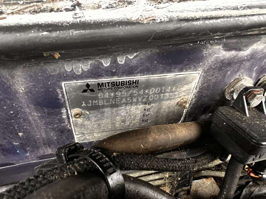 Дверь задняя правая Mitsubishi Galant 8 (1996-2006) Универсал 1997г. | Фото № 14 Дверь задняя правая Mitsubishi Galant 8 (1996-2006) Универсал 1997г. - Фото 14