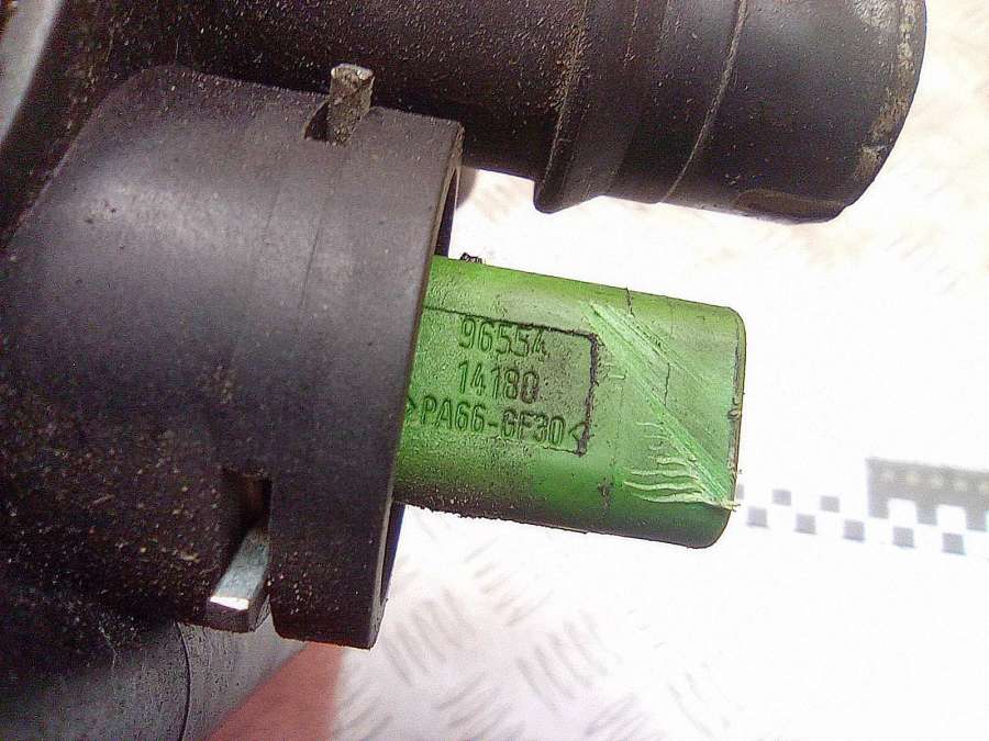 96554141809656182980 Корпус термостата  Peugeot 407 2005г. | Фото № 5  96554141809656182980 Корпус термостата  Peugeot 407 2005г. - Фото 5