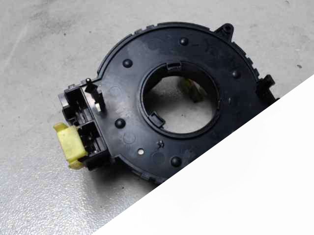 Шлейф руля Mitsubishi Space Runner (1991-2002) Минивен 2000г. | Фото № 2 Шлейф руля Mitsubishi Space Runner (1991-2002) Минивен 2000г. - Фото 2