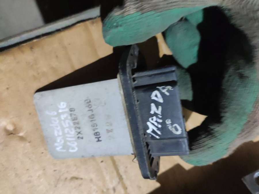 HM420040B Сопротивление печки Mazda 2 DY 2003г. | Фото № 1 HM420040B Сопротивление печки Mazda 2 DY 2003г. - Фото 1