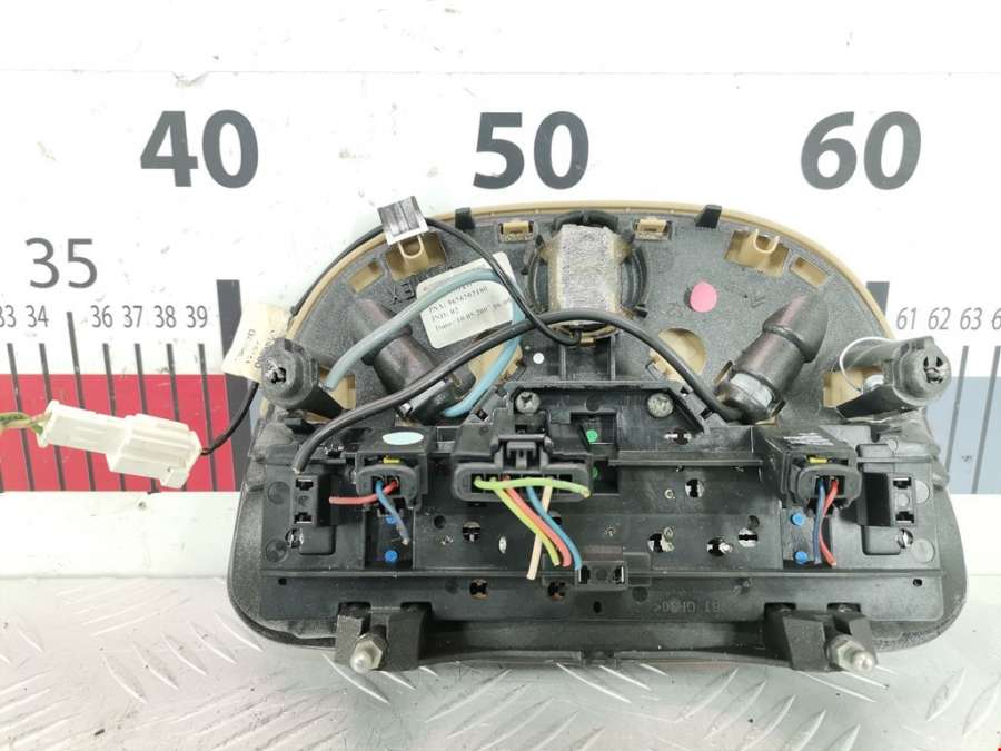 9656502180 Плафон салонный Peugeot 607 (1999-2010) Седан 2007г. | Фото № 2 9656502180 Плафон салонный Peugeot 607 (1999-2010) Седан 2007г. - Фото 2