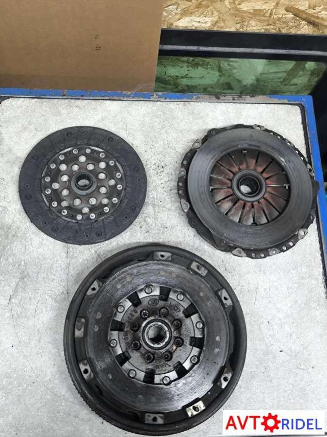 920410803 Маховик Peugeot 806 2001г. | Фото № 8 920410803 Маховик Peugeot 806 2001г. - Фото 8