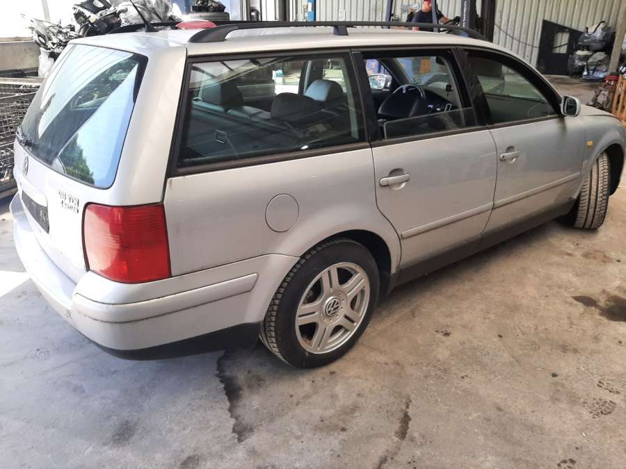 Трубка турбины Volkswagen Passat 5 (1996-2000) Универсал 1999г. | Фото № 12 Трубка турбины Volkswagen Passat 5 (1996-2000) Универсал 1999г. - Фото 12