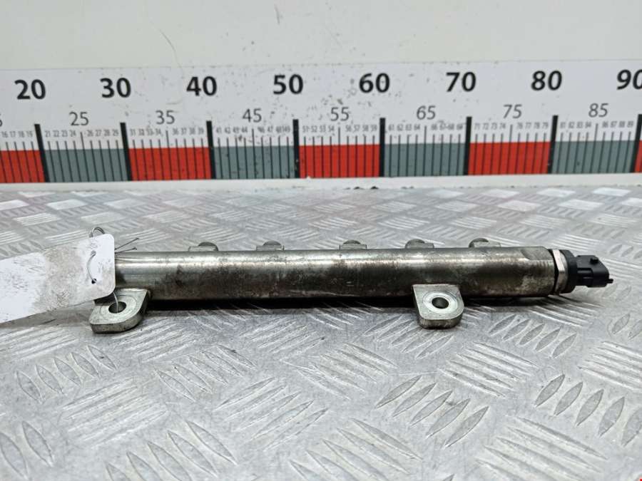 0281002706 Датчик давления топлива Opel Astra H (2004-2014) Универсал 2006г. | Фото № 4 0281002706 Датчик давления топлива Opel Astra H (2004-2014) Универсал 2006г. - Фото 4