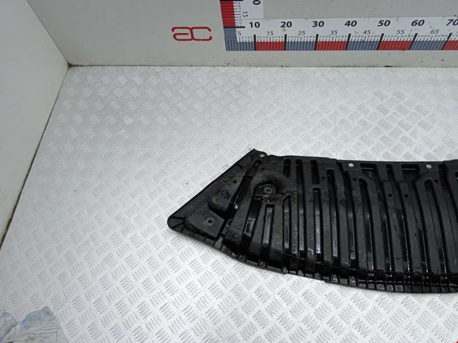 A2045240230 Защита радиатора Mercedes C-Class (W204) (2006-2015) Седан 2008г. | Фото № 2 A2045240230 Защита радиатора Mercedes C-Class (W204) (2006-2015) Седан 2008г. - Фото 2