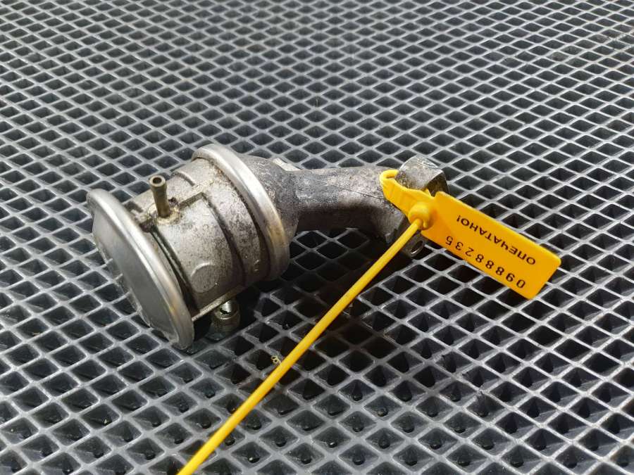 06E131101E06E131101J06E131101K Клапан EGR  Audi A6 4G/C7 2014г. | Фото № 2  06E131101E06E131101J06E131101K Клапан EGR  Audi A6 4G/C7 2014г. - Фото 2