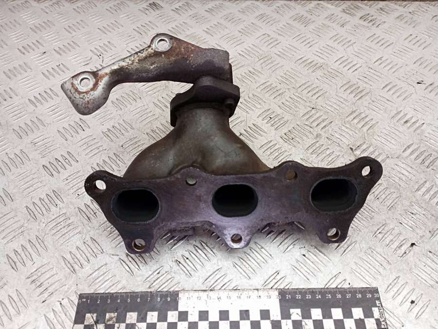 Коллектор выпускной  Mitsubishi Galant 8 2002г. | Фото № 3   Коллектор выпускной  Mitsubishi Galant 8 2002г. - Фото 3