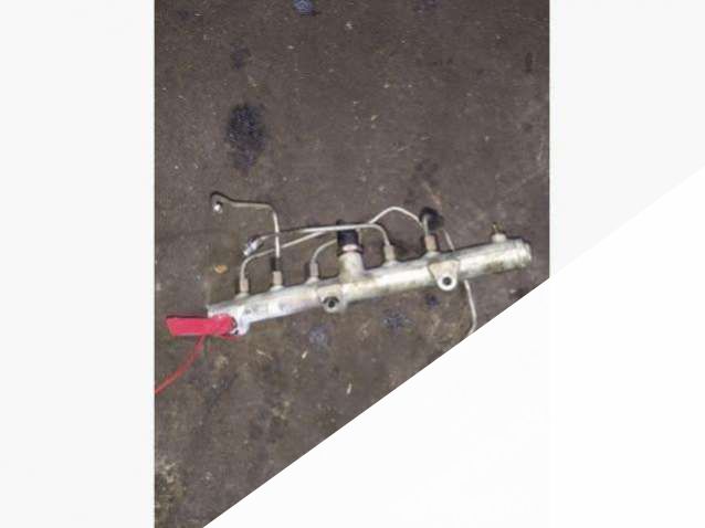 0445214061 314004A0 Топливная рампа Kia Sorento 1 (2002 - 2009) 2004г. | Фото № 3 0445214061 314004A0 Топливная рампа Kia Sorento 1 (2002 - 2009) 2004г. - Фото 3