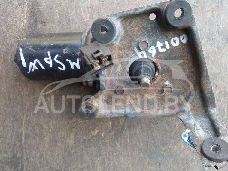 Моторчик трапеции дворников (стеклоочистителя)  Mitsubishi Space Wagon 2 1997г. | Фото № 1   Моторчик трапеции дворников (стеклоочистителя)  Mitsubishi Space Wagon 2 1997г. - Фото 1