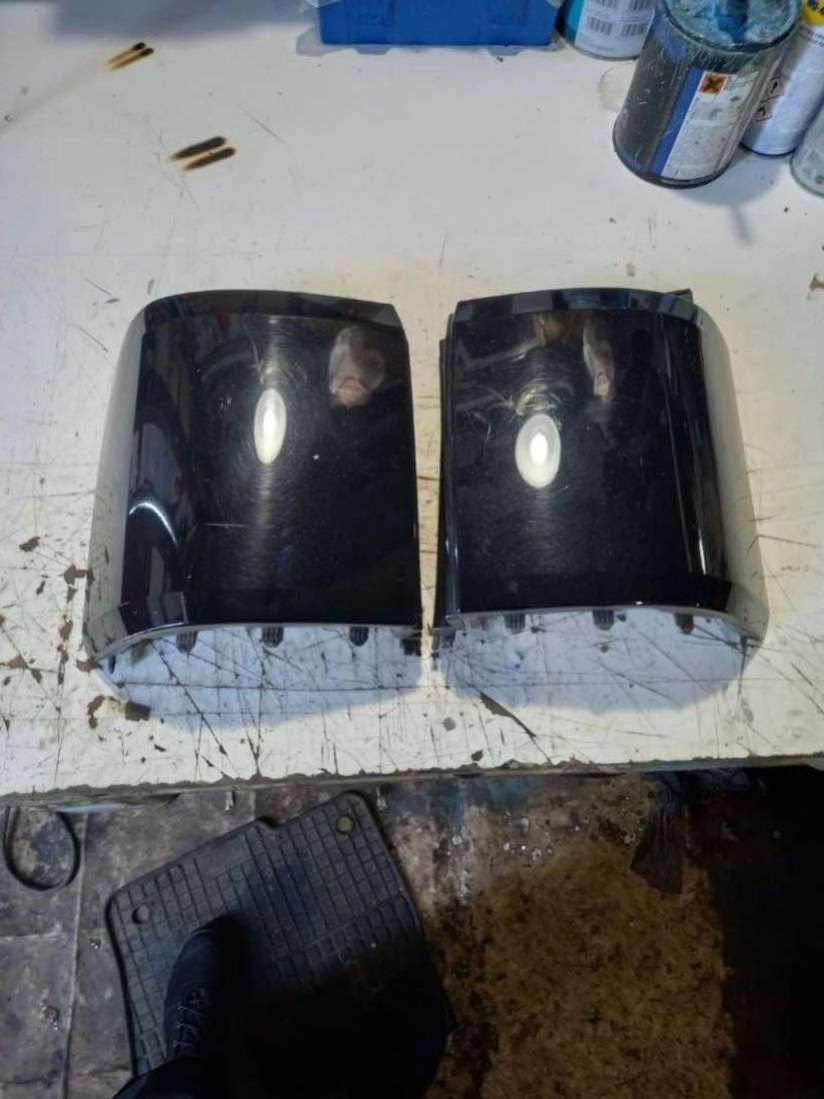 7E0807321D Накладка под фонарь левый Volkswagen Caravelle T6 2018г. | Фото № 1 7E0807321D Накладка под фонарь левый Volkswagen Caravelle T6 2018г. - Фото 1