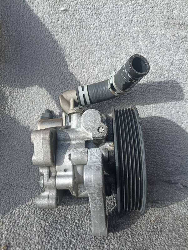 A0064666801 Насос гидроусилителя руля Mercedes-Benz C W204 рест. 2013г. | Фото № 4 A0064666801 Насос гидроусилителя руля Mercedes-Benz C W204 рест. 2013г. - Фото 4