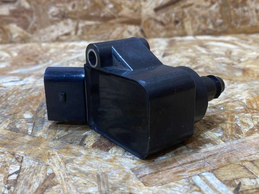 06L905110E Катушка зажигания  Volkswagen Volkswagen Golf 7 рест. 2017 0000г. | Фото № 9  06L905110E Катушка зажигания  Volkswagen Volkswagen Golf 7 рест. 2017 0000г. - Фото 9