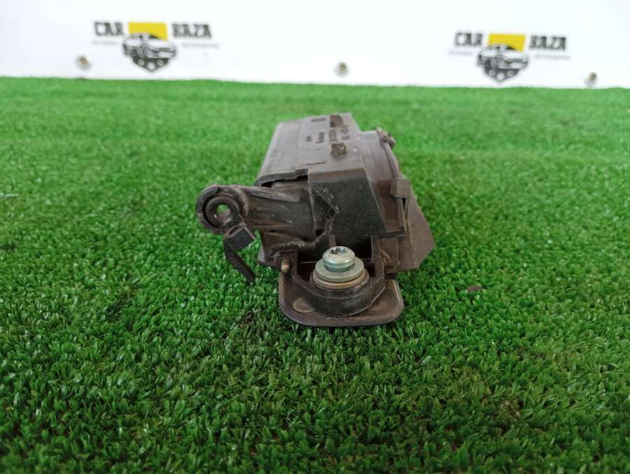 4A0839205  Ручка двери наружная задняя левая L   Audi A4 B5 1997г. | Фото № 6  4A0839205  Ручка двери наружная задняя левая L   Audi A4 B5 1997г. - Фото 6