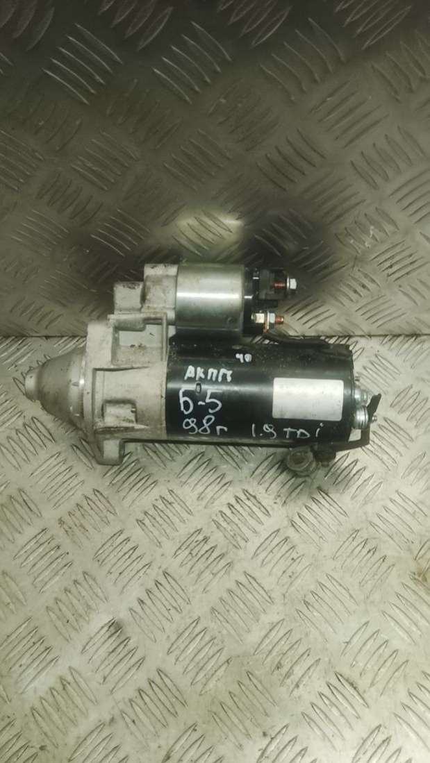 Стартер Volkswagen Passat B5 1998г. | Фото № 1 Стартер Volkswagen Passat B5 1998г. - Фото 1