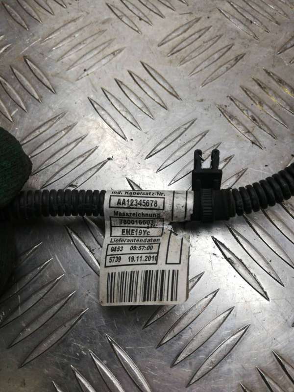 12427800167 Провод реле свечей накала  BMW 5 универсал 2011г. | Фото № 5  12427800167 Провод реле свечей накала  BMW 5 универсал 2011г. - Фото 5