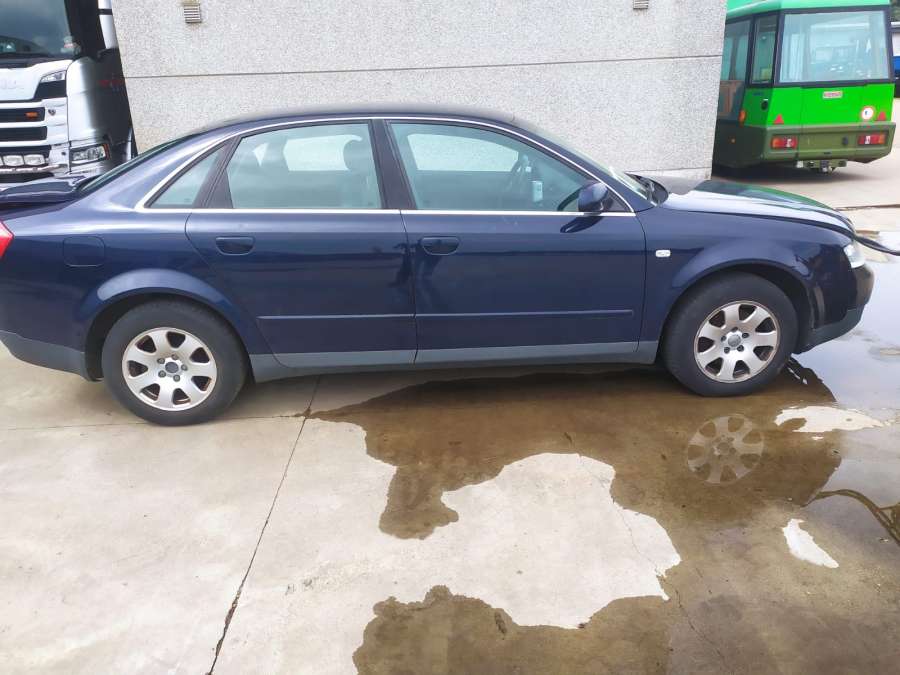 06B903133A Натяжитель ремня генератора (приводного поликлинового ремня Audi A4 B6 (2000-2006) Седан 2004г. | Фото № 13 06B903133A Натяжитель ремня генератора (приводного поликлинового ремня Audi A4 B6 (2000-2006) Седан 2004г. - Фото 13