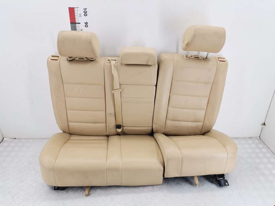 Салон (сидения) комплект Volkswagen Touareg 1 (2002-2010) Внедорожник 5дв. 2006г. | Фото № 6 Салон (сидения) комплект Volkswagen Touareg 1 (2002-2010) Внедорожник 5дв. 2006г. - Фото 6