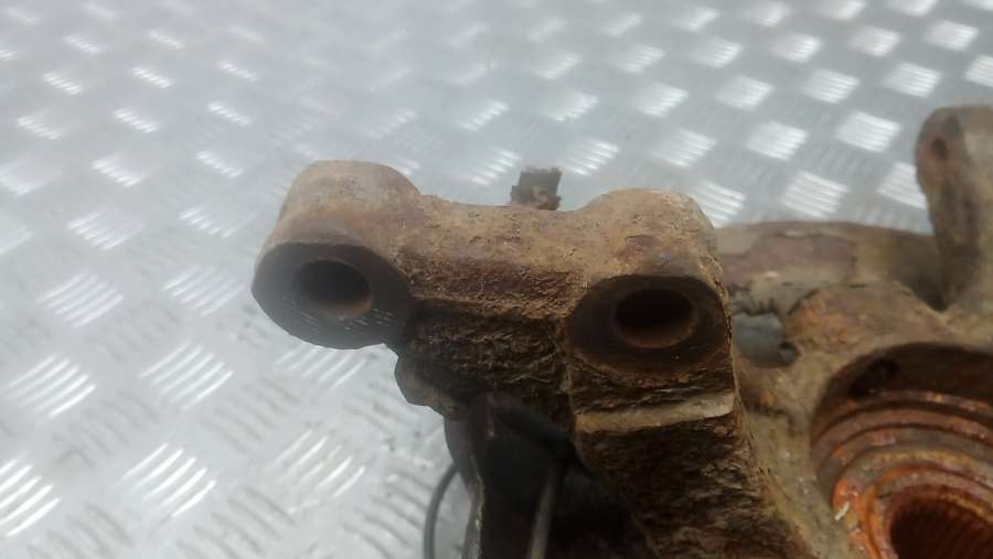 Ступица передняя правая KIA SPORTAGE 3 2010г. | Фото № 9 Ступица передняя правая KIA SPORTAGE 3 2010г. - Фото 9