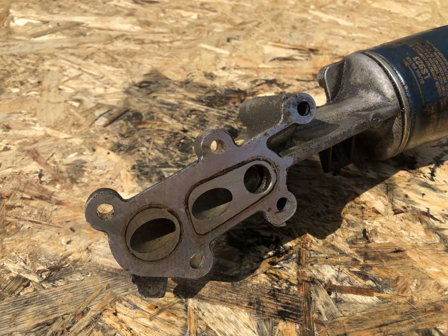 9632517010 Кронштейн масляного фильтра Peugeot 408 2014г. | Фото № 5 9632517010 Кронштейн масляного фильтра Peugeot 408 2014г. - Фото 5