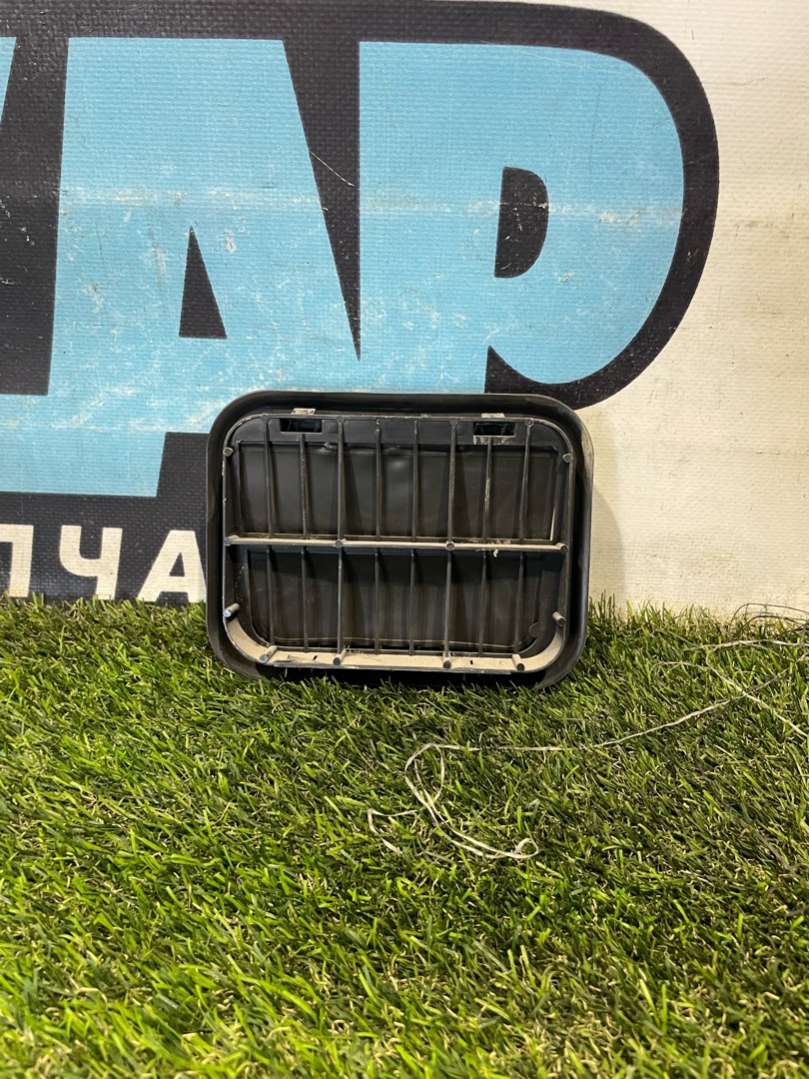 2F2AB280B62AB Решетка вентиляции кузова  Tesla Model 2022г. | Фото № 3  2F2AB280B62AB Решетка вентиляции кузова  Tesla Model 2022г. - Фото 3