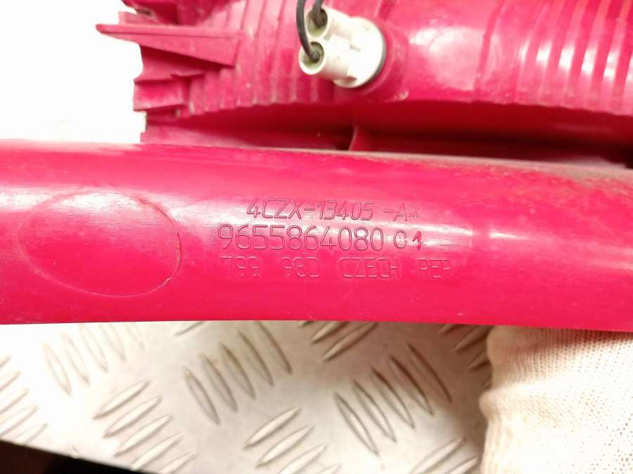 9655864080 Фонарь задний левый  Citroen C4 2010г. | Фото № 6  9655864080 Фонарь задний левый  Citroen C4 2010г. - Фото 6