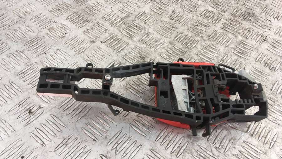 51217259830 Скелет ручки двери передней правой BMW 3 универсал 2014г. | Фото № 2 51217259830 Скелет ручки двери передней правой BMW 3 универсал 2014г. - Фото 2