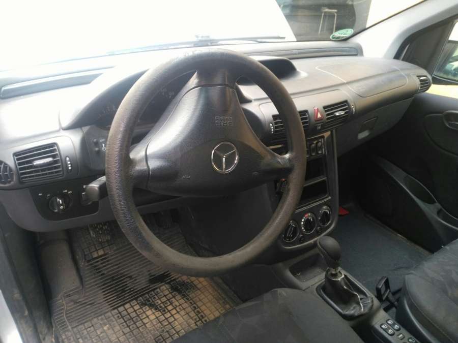 A4146980630 Подкрылок (защита крыла) передний правый Mercedes Vaneo (2001-2005) Минивэн 2005г. | Фото № 5 A4146980630 Подкрылок (защита крыла) передний правый Mercedes Vaneo (2001-2005) Минивэн 2005г. - Фото 5