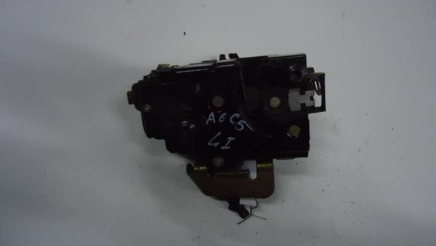 4B1837015B Замок двери передней левой Audi A6 C5/4B 1998г. | Фото № 1 4B1837015B Замок двери передней левой Audi A6 C5/4B 1998г. - Фото 1