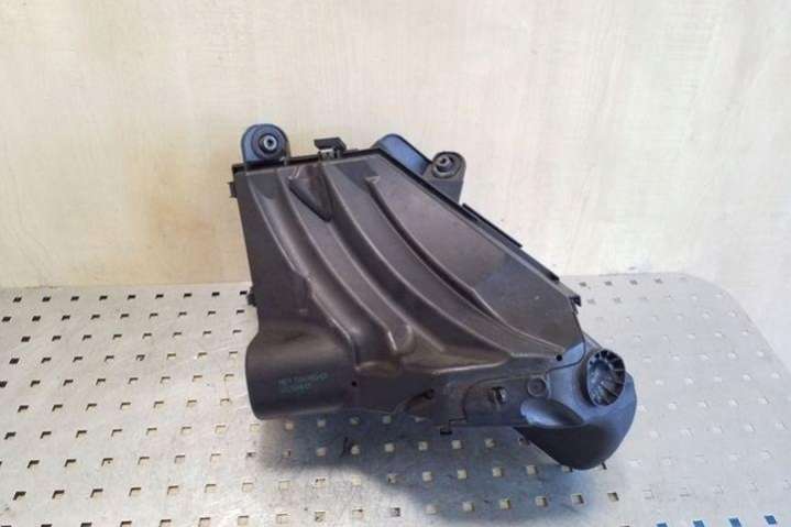 7797460 Корпус воздушного фильтра BMW 3 E90/E91/E92/E9 (2005-201) 2005г. | Фото № 3 7797460 Корпус воздушного фильтра BMW 3 E90/E91/E92/E9 (2005-201) 2005г. - Фото 3