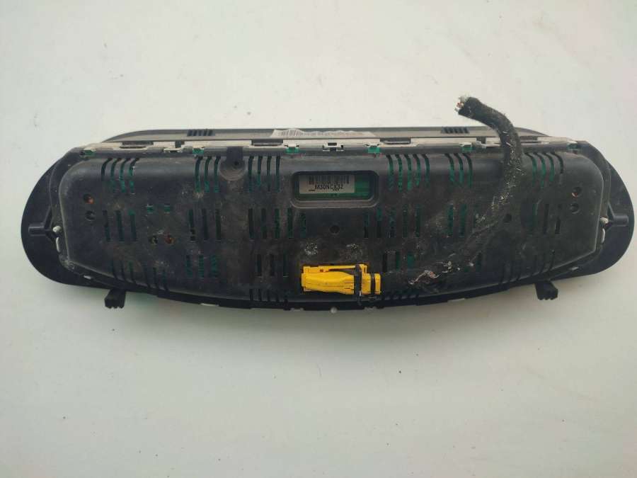 9632895080 Панель приборов (щиток) Citroen C5 0000г. | Фото № 1 9632895080 Панель приборов (щиток) Citroen C5 0000г. - Фото 1