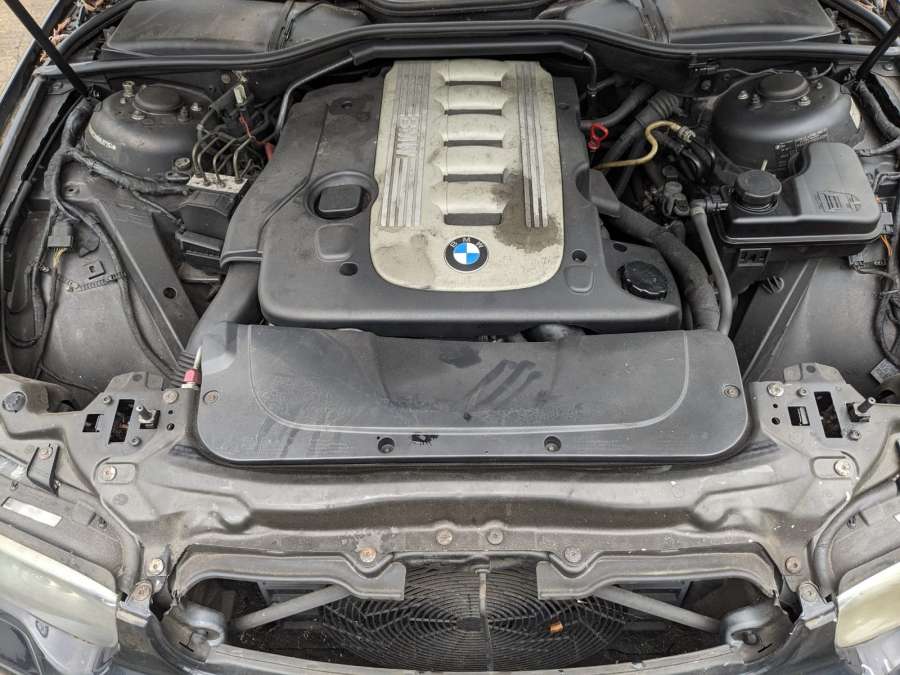 Радиатор гидроусилителя BMW 7-Series (E65/E66) (2001-2008) Седан 2005г. | Фото № 13 Радиатор гидроусилителя BMW 7-Series (E65/E66) (2001-2008) Седан 2005г. - Фото 13