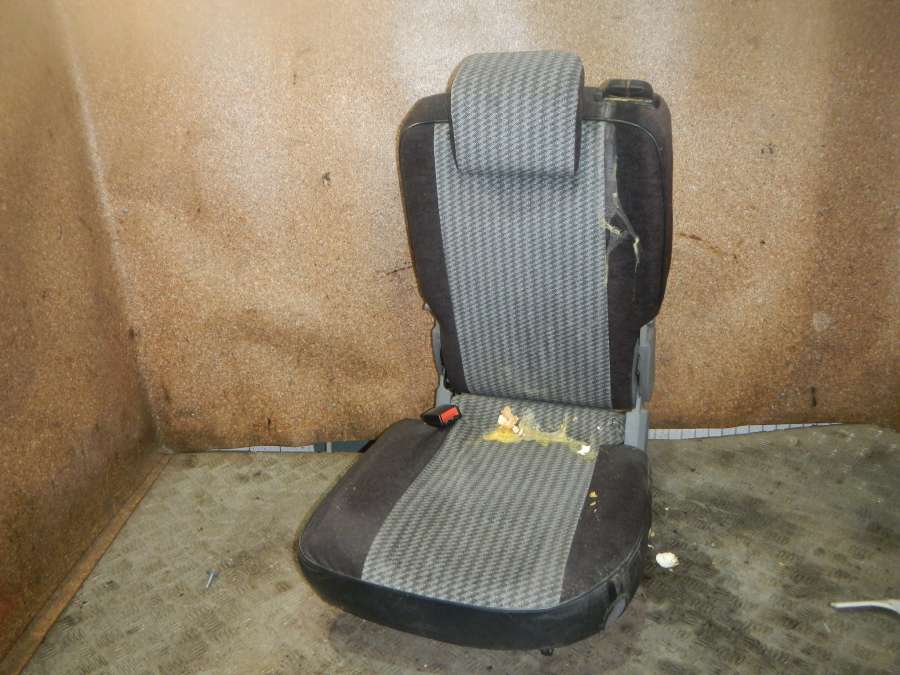 12368291237032 Сиденье заднее левое Ford C-Max 0000г. | Фото № 1 12368291237032 Сиденье заднее левое Ford C-Max 0000г. - Фото 1