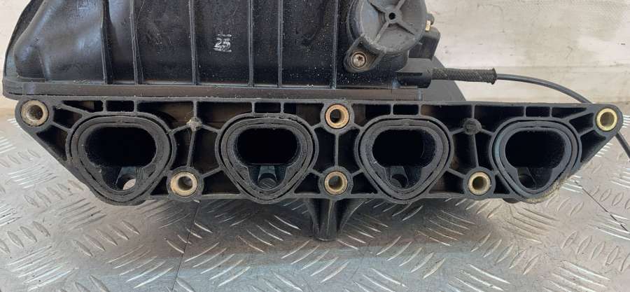 036129711BK2900302879 Впускной коллектор Volkswagen Golf 4 0000г. | Фото № 7 036129711BK2900302879 Впускной коллектор Volkswagen Golf 4 0000г. - Фото 7