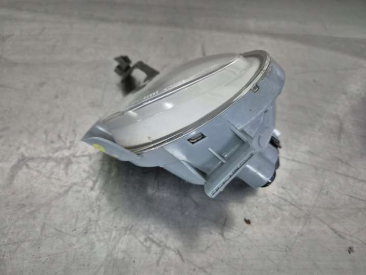 92202-1J0 Фара противотуманная правая  Hyundai i20 1 поколение (2008-2012) 2008г. | Фото № 3  92202-1J0 Фара противотуманная правая  Hyundai i20 1 поколение (2008-2012) 2008г. - Фото 3