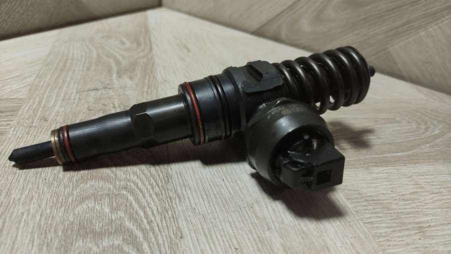 038130073q Поршень Chrysler Voyager 3 1999г. | Фото № 3 038130073q Поршень Chrysler Voyager 3 1999г. - Фото 3