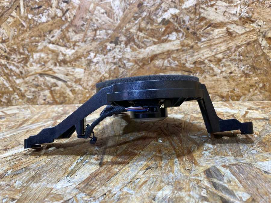 4M0035398L Динамик  Audi Audi Q7 4M рест. 2022 0000г. | Фото № 6  4M0035398L Динамик  Audi Audi Q7 4M рест. 2022 0000г. - Фото 6